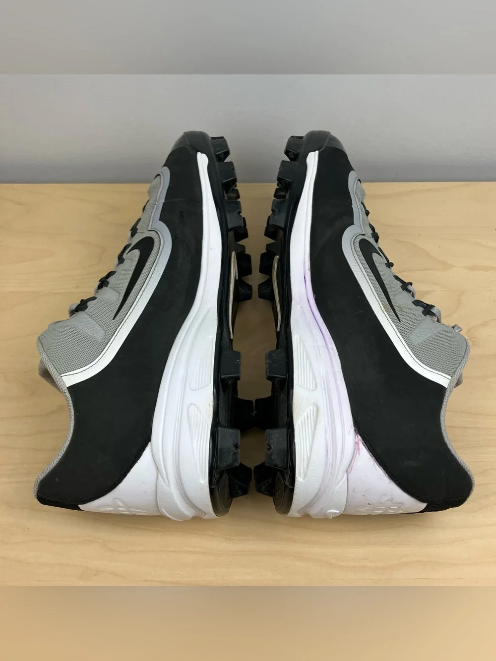 Nike Men’s Size 14.0 Huarache 2K Filth Pro Low Baseball Cleats Gray & Black